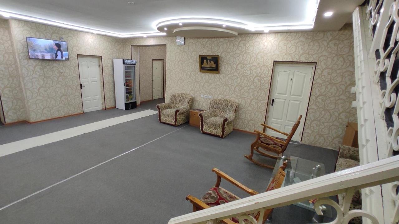 Avesto Bed & Breakfast Ургенч Екстериор снимка